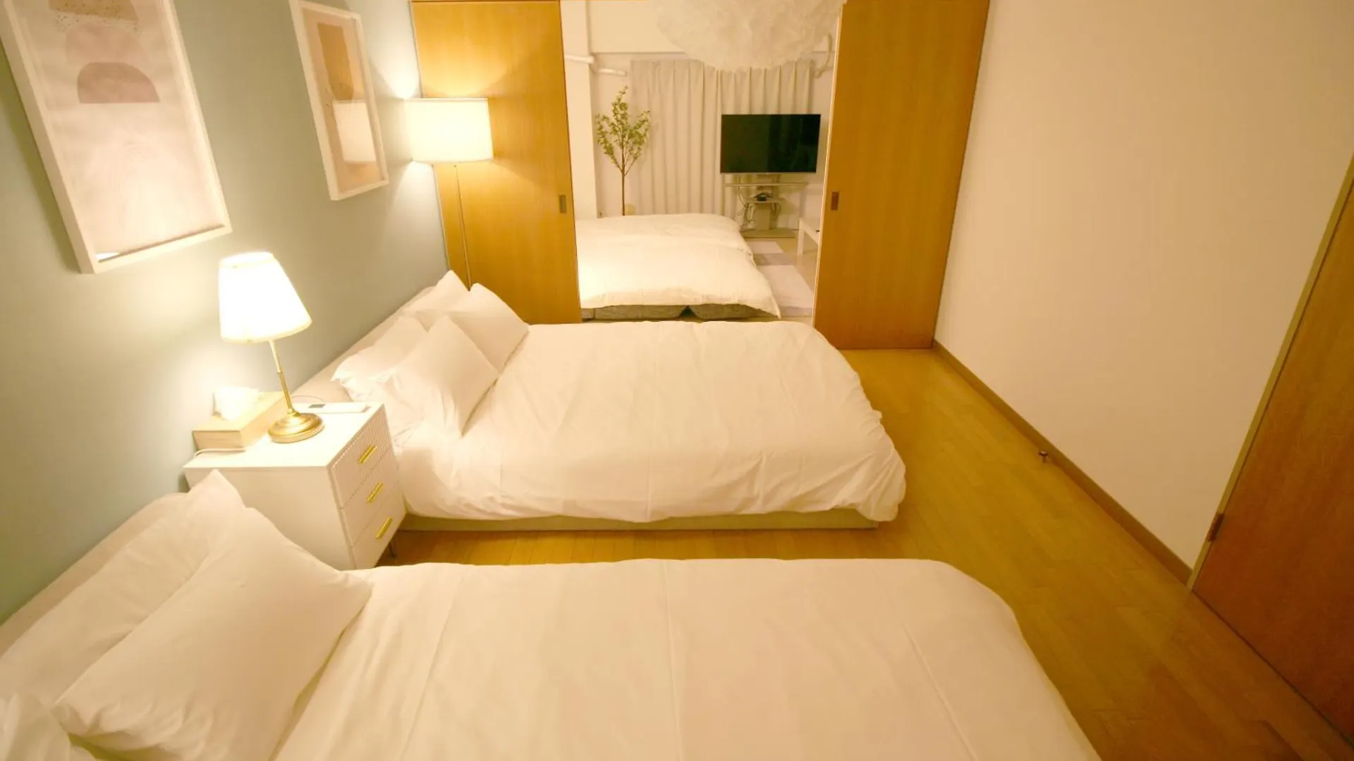Apartment 大阪中心街 道頓堀徒歩10分!!! 日本橋駅 徒歩10分 ホテルリネン使用 702 Japan
