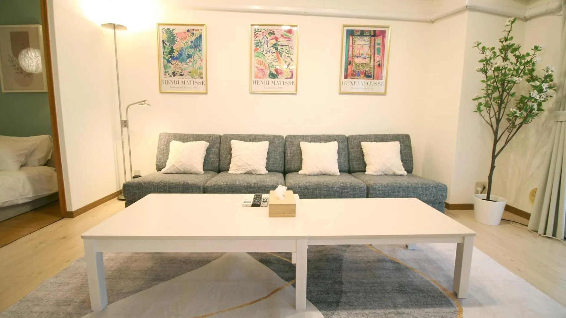 Apartment 大阪中心街 道頓堀徒歩10分!!! 日本橋駅 徒歩10分 ホテルリネン使用 702 Japan